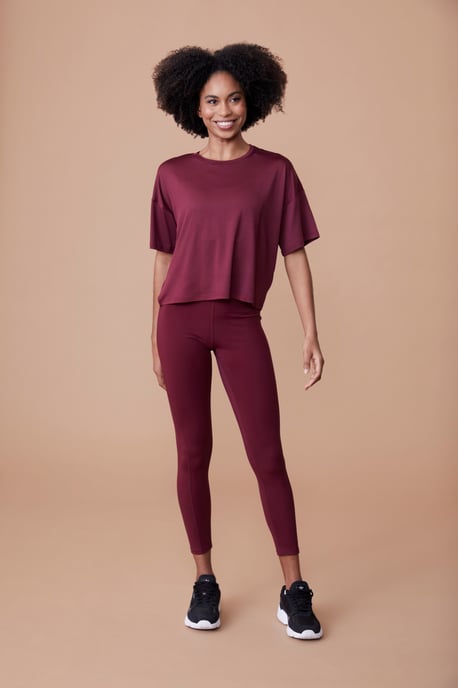 'Shadow' Women's Crop Top Breathable Quick Dry Sports Tee Burgundy - Image 3