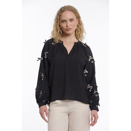 Rino & Pelle Ginger.7002623 rino&pelle long balloon sleeve blouse black - Image 1