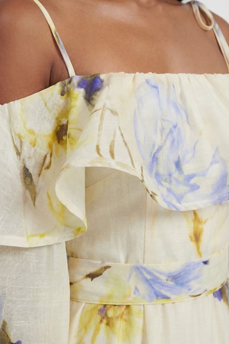 Petite Blue Floral Off The Shoulder Shirred Woven Maxi Dress - Image 4