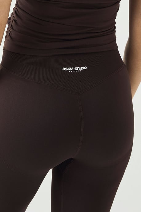 DSGN Studio Contour Seamless High Waist Legging - Image 4