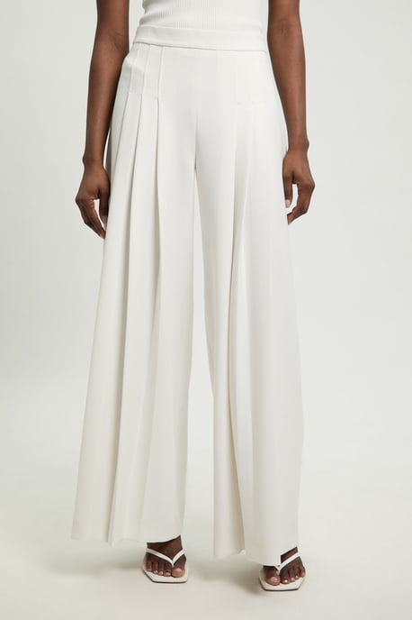 Petite Tailored Structured Crepe Pleated Wide Leg Trousers - Image 2