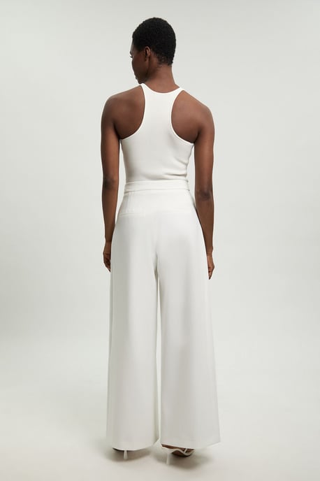 Petite Tailored Structured Crepe Pleated Wide Leg Trousers - Image 3