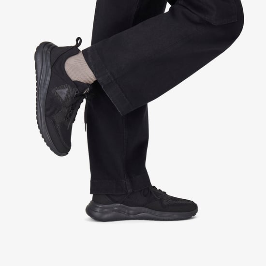 Lt360 Lo Black/Black Sneakers - Image 2