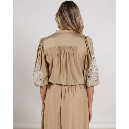 Nukus Rosie blouse embrodery camel - Image 4