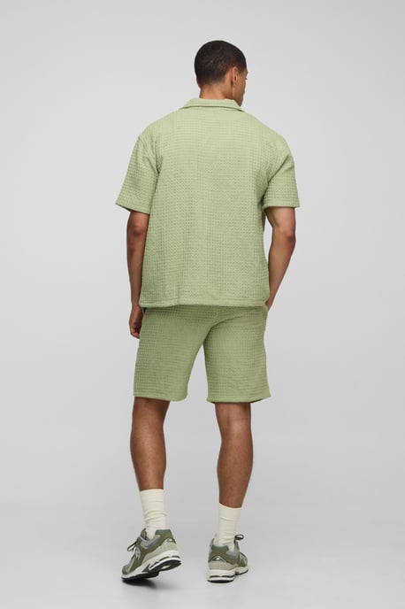 Oversized Jumbo Waffle Revere Shirt and Shorts Set - Image 2