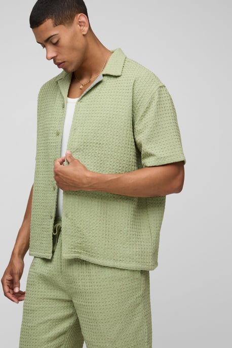 Oversized Jumbo Waffle Revere Shirt and Shorts Set - Image 3