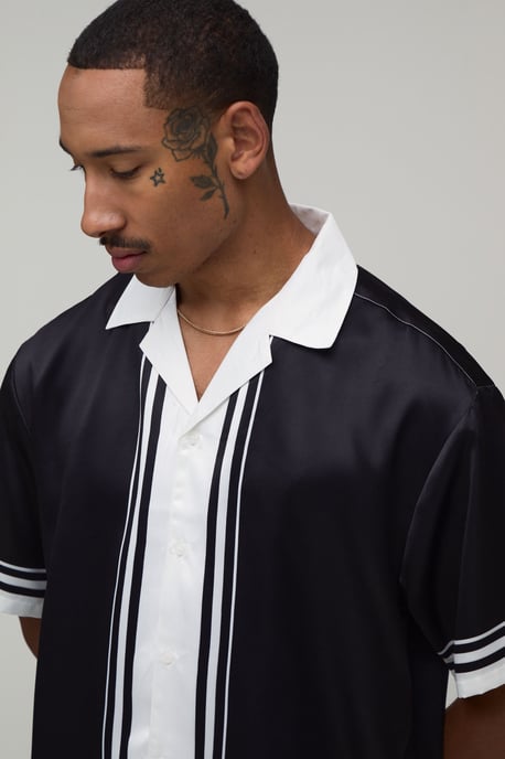 Oversized Short Sleeve Double Boarder Print Satin Shirt & Short Set - Image 3