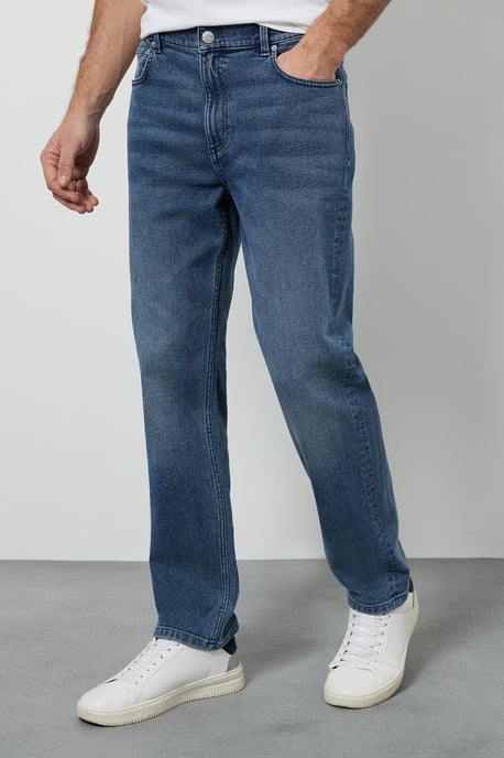 Light Vintage Wash Stretch Straight Fit Jeans - Image 2