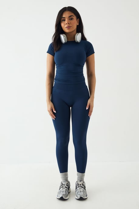 DSGN Studio Sport Contour Bum Scrunch Seamless Legging - Image 5