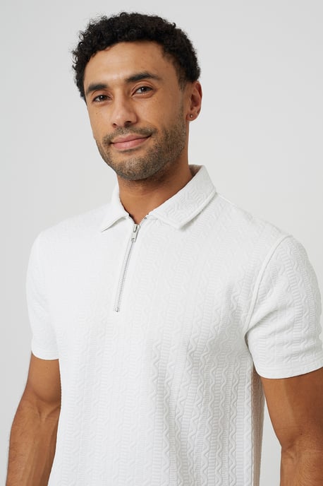 Off White Quarter Zip Short Sleeve Polo Shirt - Image 4