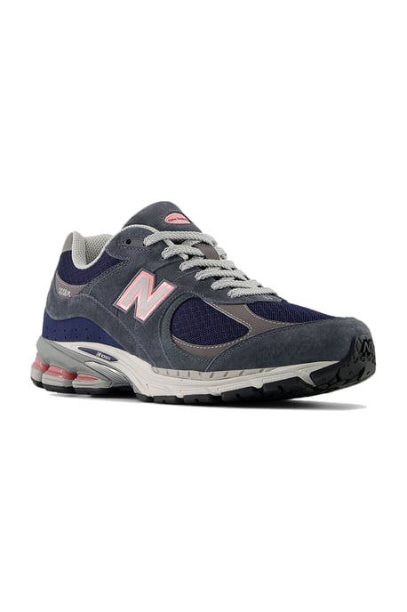 NEW BALANCE 2002R TRAINER GRAPHITE/DOUBLE BUBBLE - Image 2