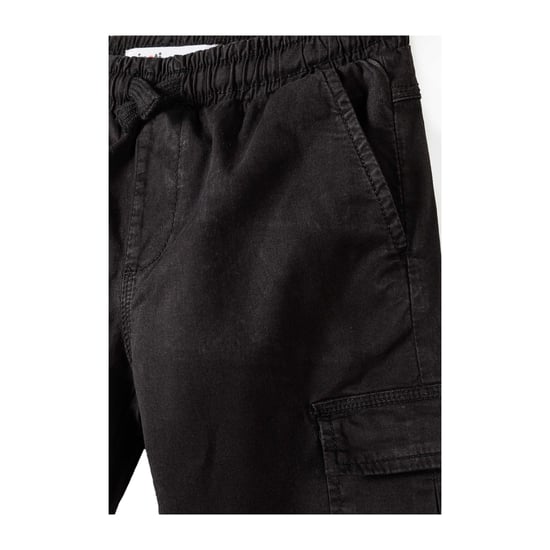 Minoti Jongens Geweven Text Elastische Taille Cargo Broek (Zwart) - Image 3