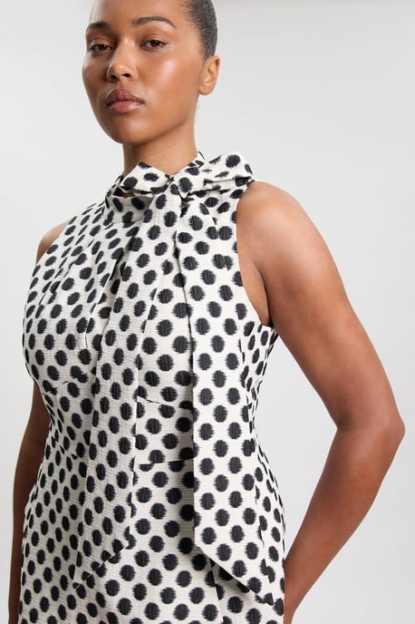 Plus Size Spot Jacquard Tailored Bow Neck Full Skirted Midi Dress - Image 2