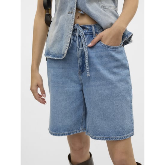 Vero Moda vmvilla mr bermuda dnm shorts mix 10326196 light blue denim - Image 3