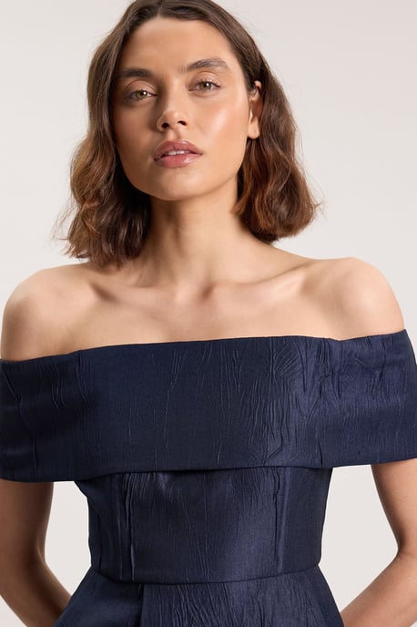 Textured Tailored Twill Bandeau Top - Image 2