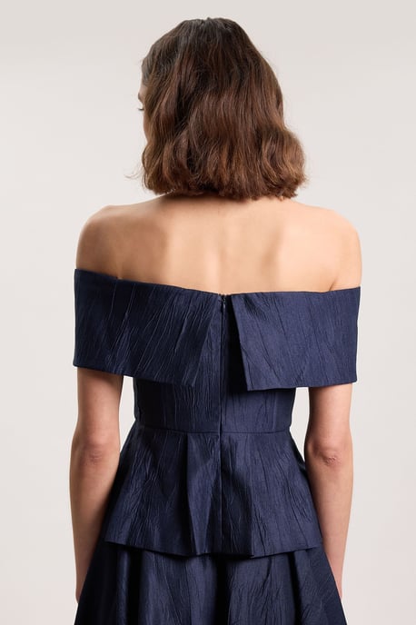 Textured Tailored Twill Bandeau Top - Image 4