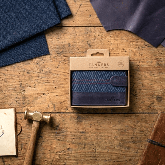 Men’s Genuine Leather RFID Wallet with Tweed Details, Navy Slim Bifold Card Holder - Image 2