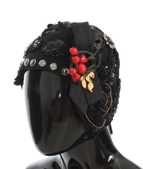 Dolce & Gabbana Elegant Svart Crystal-Prydd Cloche Damhatt - Image 1