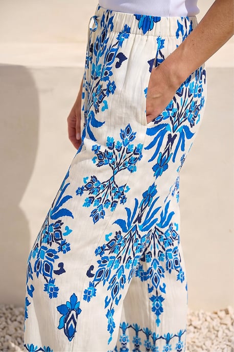 Border Print Trousers - Image 4