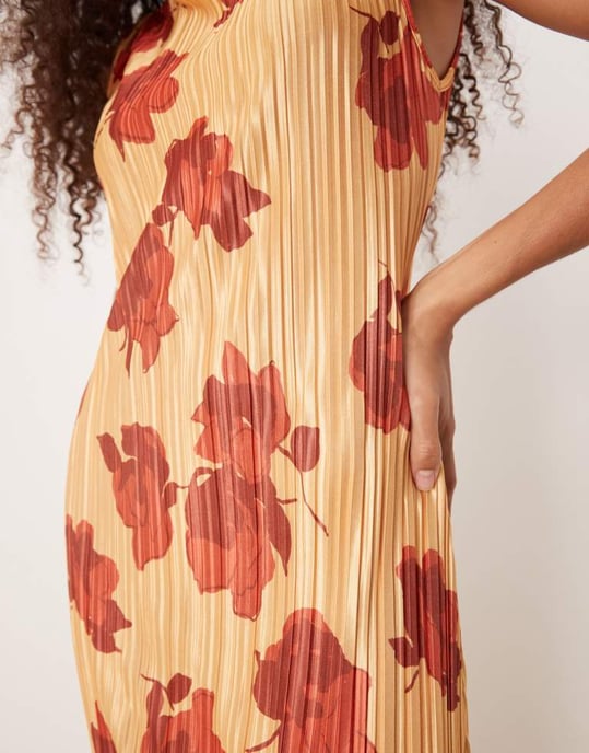 ASOS DESIGN plisse sleeveless slash neck maxi dress in orange & red floral - MULTI - Image 4