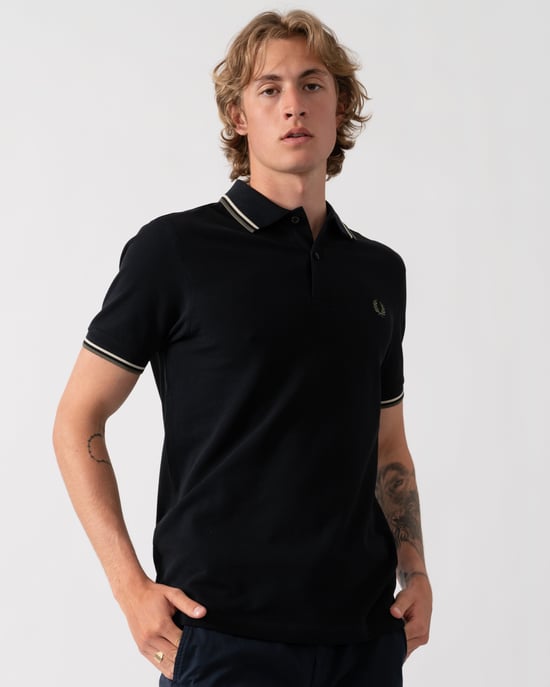 Polo Shirt in Black - Image 4
