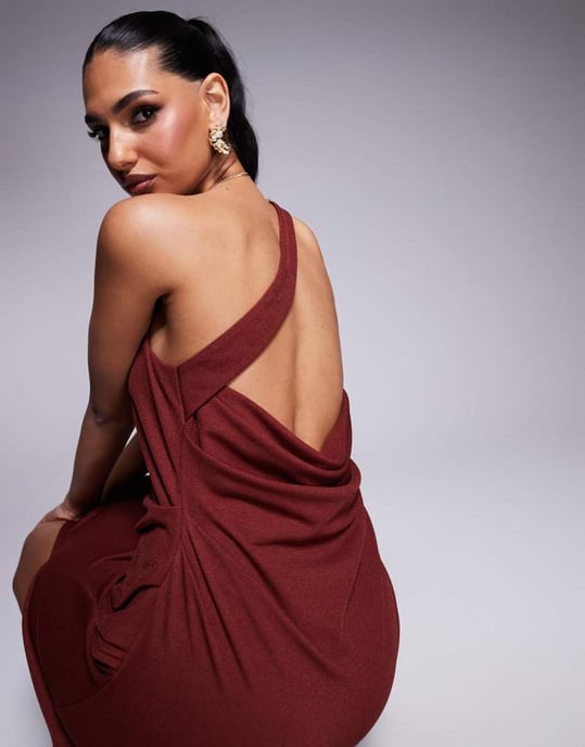 ASOS DESIGN slinky off-shoulder draperad maxiklänning i rostfärg - Image 2
