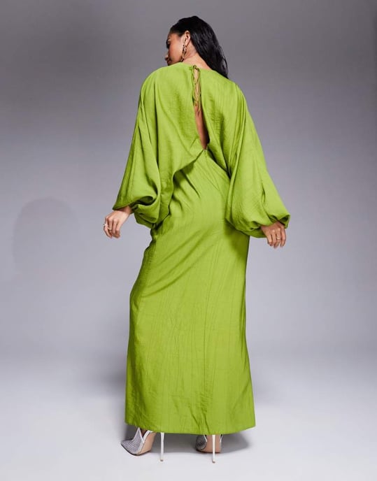 ASOS DESIGN Petite djup urringad elastisk maxiklänning med blusärmar i limegrön - Image 2