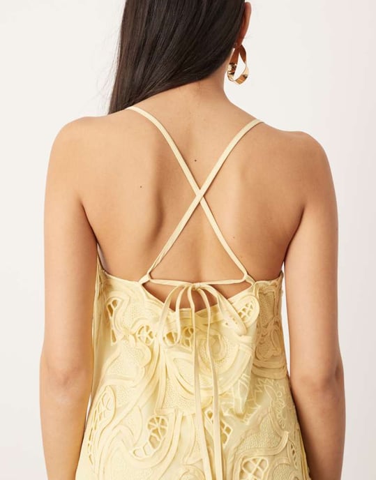 ASOS EDITION broderad cut work cami kolumn midi klänning i gult - Image 4
