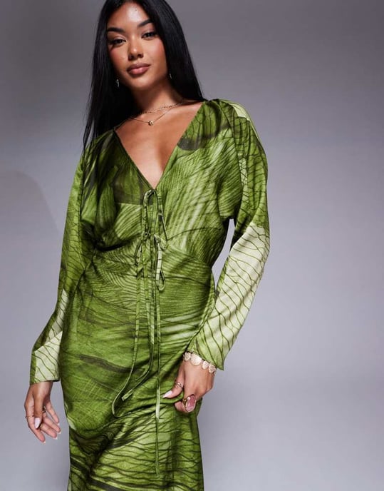 ASOS DESIGN batwing sleeve midi dress with tie front in green abstract leaf print - Image 3