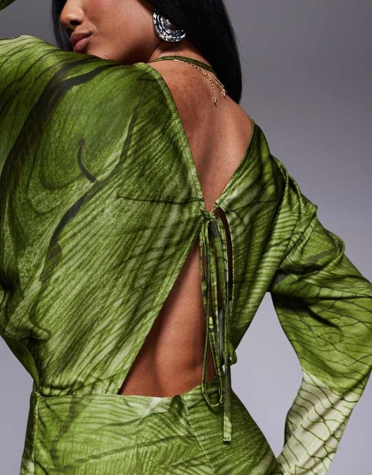 ASOS DESIGN batwing sleeve midi dress with tie front in green abstract leaf print - Image 4