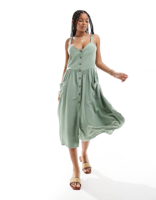 ASOS DESIGN linne naturlig knäppning midi klänning med fickor i khaki - Image 4
