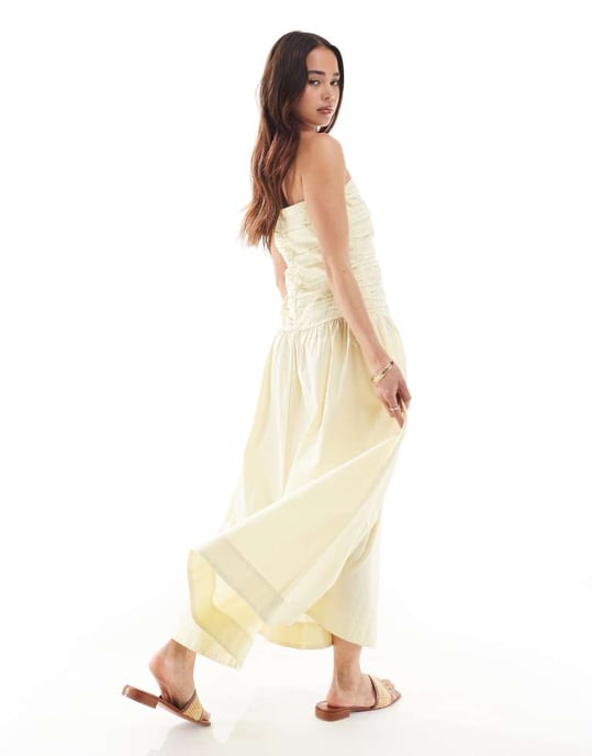 ASOS DESIGN hel kjol off shoulder midiklänning med rynkad bodice i smörmjölk - Image 2