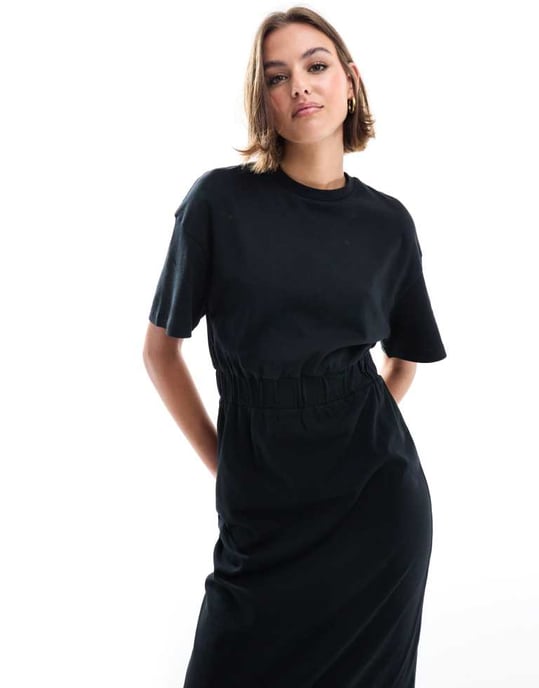 ASOS DESIGN midi klänning med elastisk midja i svart - Image 4