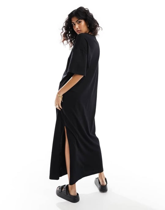 ASOS DESIGN oversized midaxi t-shirtklänning i svart - Image 3