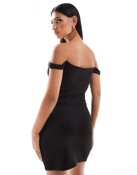 ASOS DESIGN strukturerad bardot mini med formad kjol i svart - Image 3
