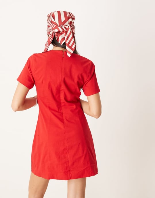 Abercrombie & Fitch short sleeve skimming square neck short mini dress in red - Image 4