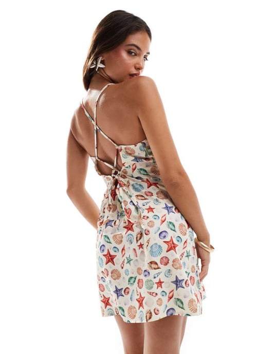 Miss Selfridge mönstrad midi klänning med knytband bak - Image 4