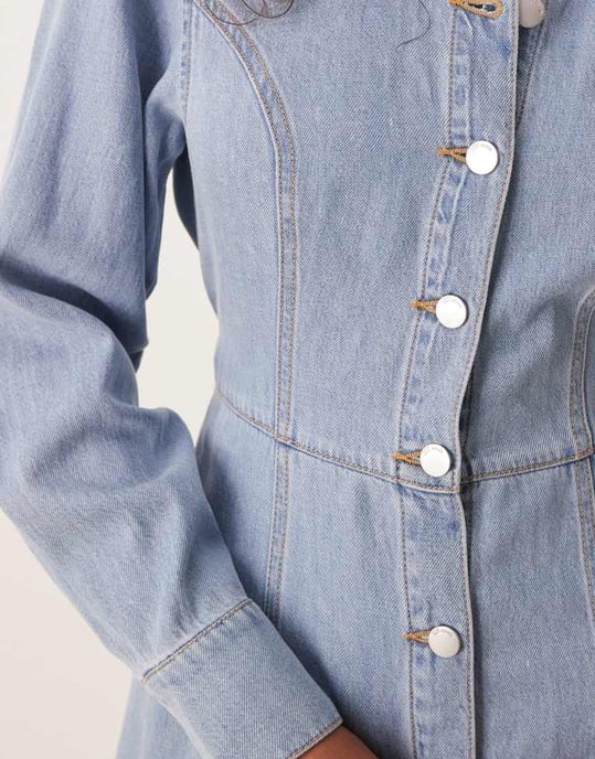 JDY belted denim mini dress in light wash blue - Image 2