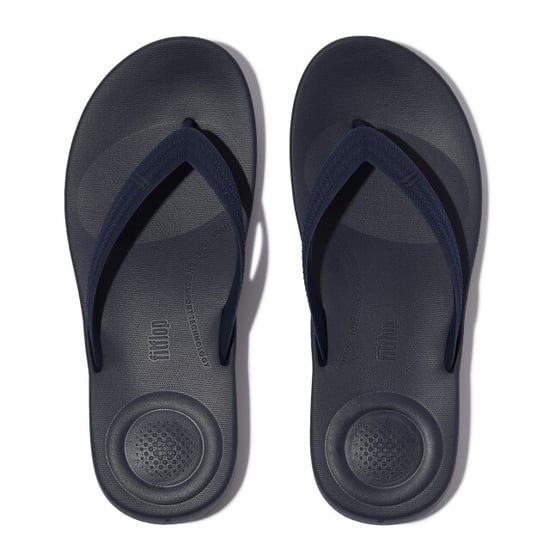 FitFlop Iqushion mens textured-strap flip-flops - Image 4