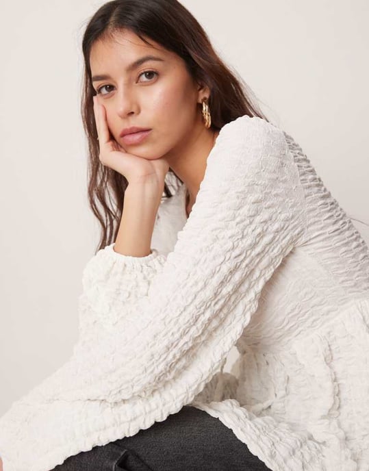 Gina Tricot textured long sleeve top with tie front floaty hem in off white - Image 2