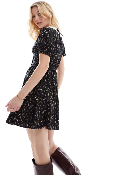 Miss Selfridge teklänning med krage i blommönster - Image 4
