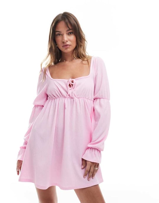 Miss Selfridge long sleeve milkmaid smock dress in light pink - Image 3