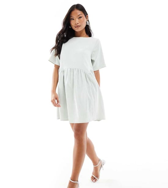 ASOS DESIGN petite smock t-shirt i kord med midjesöm i mintgrön - Image 1