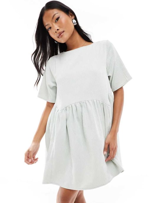 ASOS DESIGN petite smock t-shirt i kord med midjesöm i mintgrön - Image 3