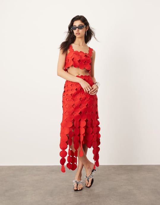 ASOS EDITION statement cirkel detaljer midi kjol co-ord i röd - Image 1
