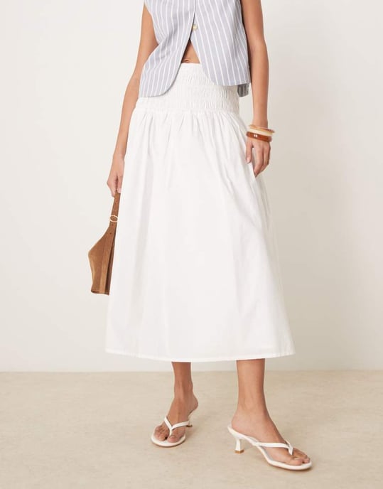 Nobody's Child Thelma shirred waist boho midi skirt in white - Image 3