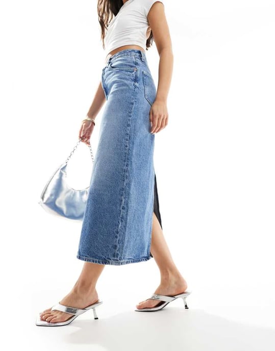 & Other Stories kolumn denim midi kjol i mellanblått - Image 4