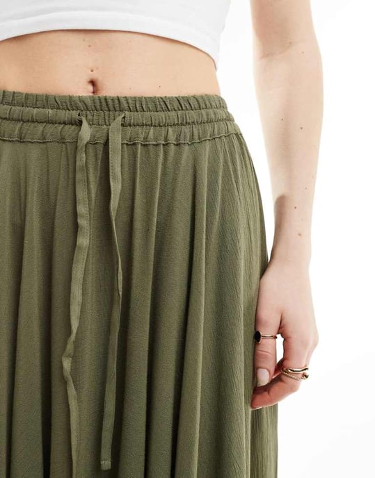 Miss Selfridge cheesecloth näsduk nederdel maxi kjol i khaki - Image 3