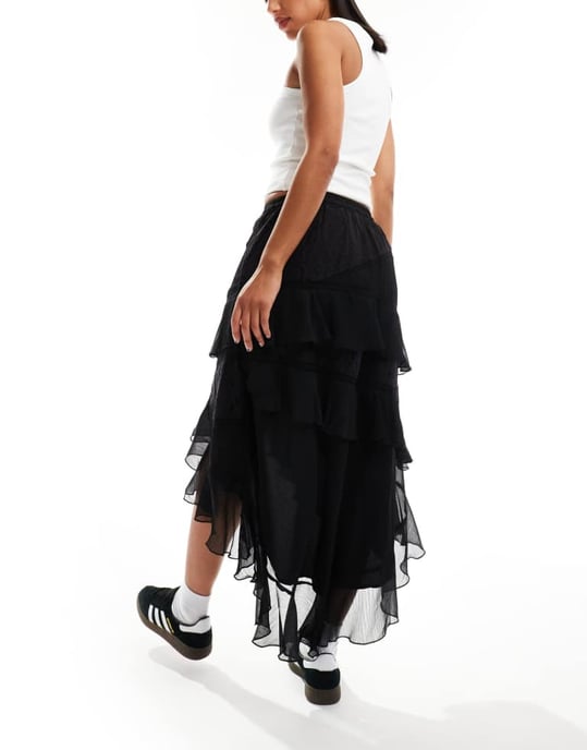 Miss Selfridge chiffong spetsmix volangmaxikjol i svart - Image 3