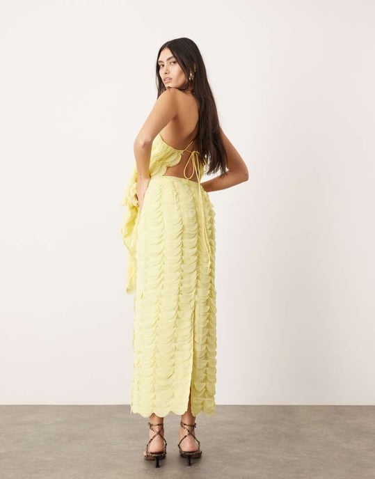 ASOS EDITION texturerad cirkelmaxikjol i citron - Image 4